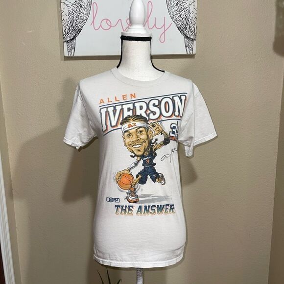 🎆 ALLEN IVERSON The Answer Men White Basketball T-Shirt S Big3 Company - Picture 1 of 10